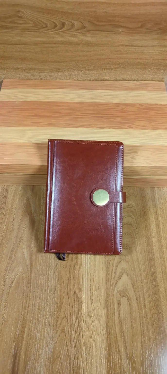 Notebook 16 — Chestnut Executive Organiser